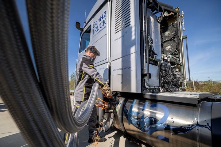 Europe at an Energy Crossroads