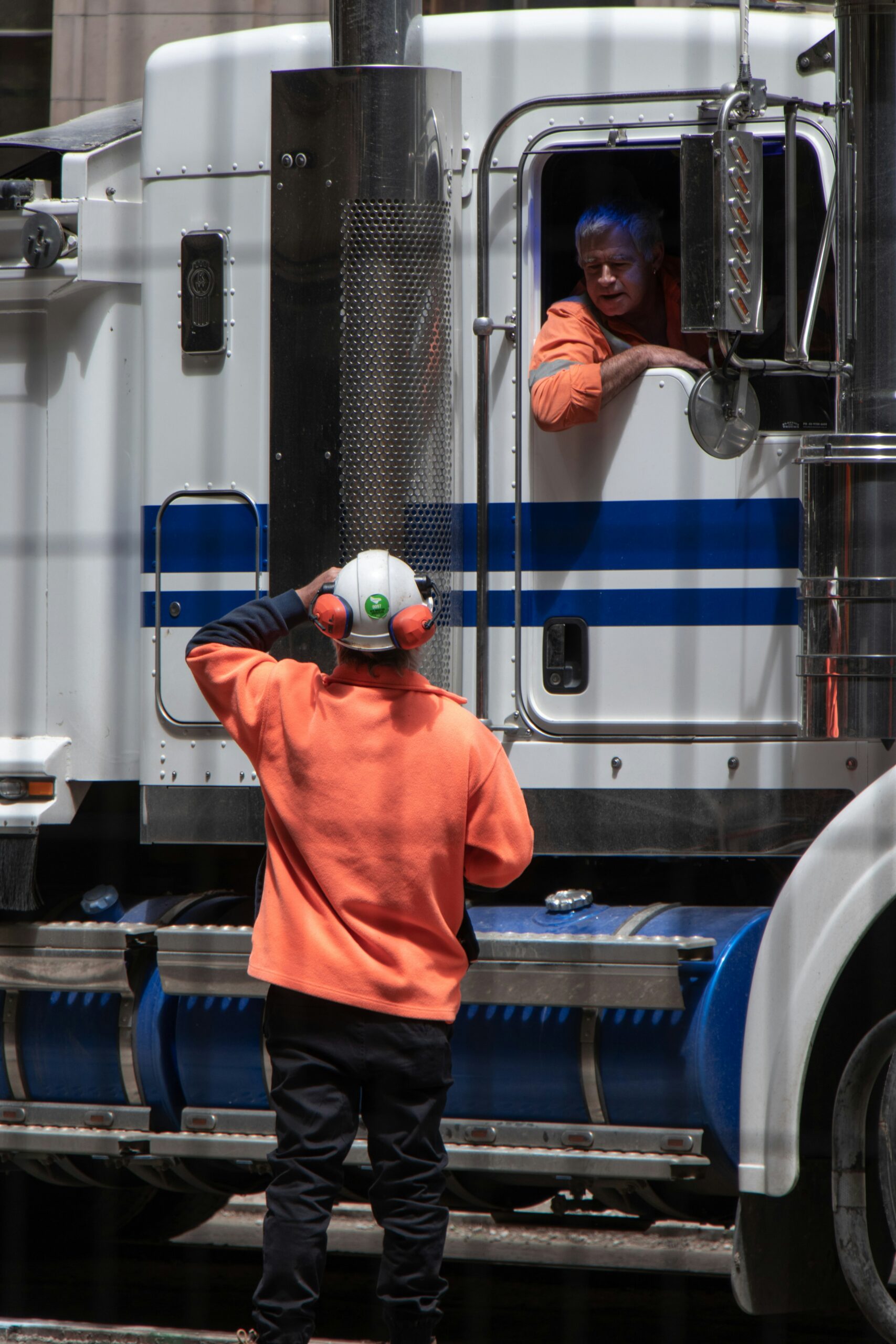 Repealing regs doesn’t help the trucking industry