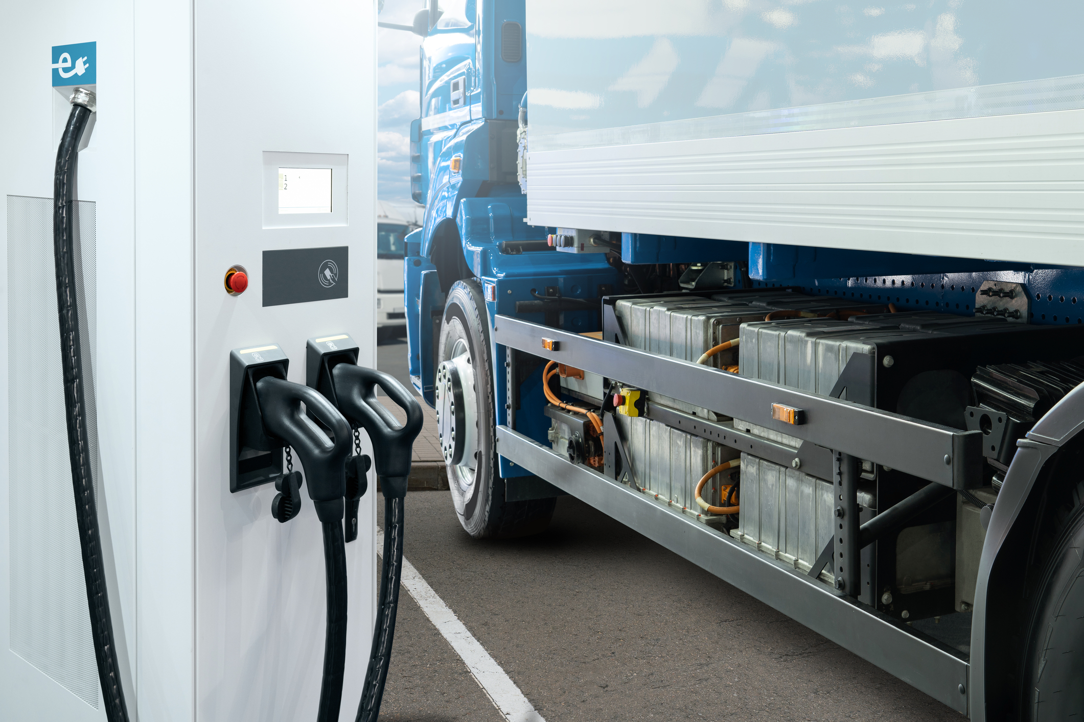 Clean Transport Advocates Welcome Approval of California Bill Aimed at Reducing Electric Truck Prices